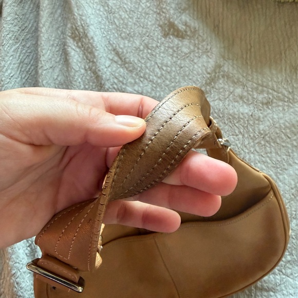 Coach 7548 Hamptons Hobo Shoulder Bag - Picture 6 of 9